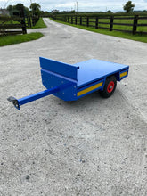 Load image into Gallery viewer, Single axel flatbed trailer
